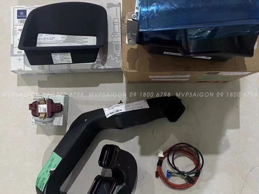 Nâng cấp hệ thống hiển thị kính lái HUD cho xe Mercedes-Benz