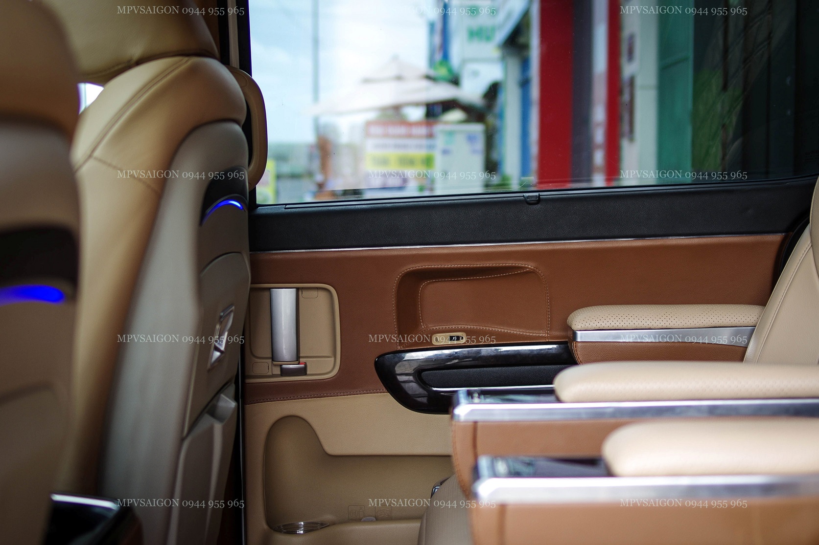 độ ghế limousine nội thất limousine cho xe MPV TPHCM