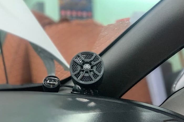 TÌM HIỂU HỆ THỐNG ÂM THANH Ô TÔ: NÊN BẮT ĐẦU TỪ ĐÂU?