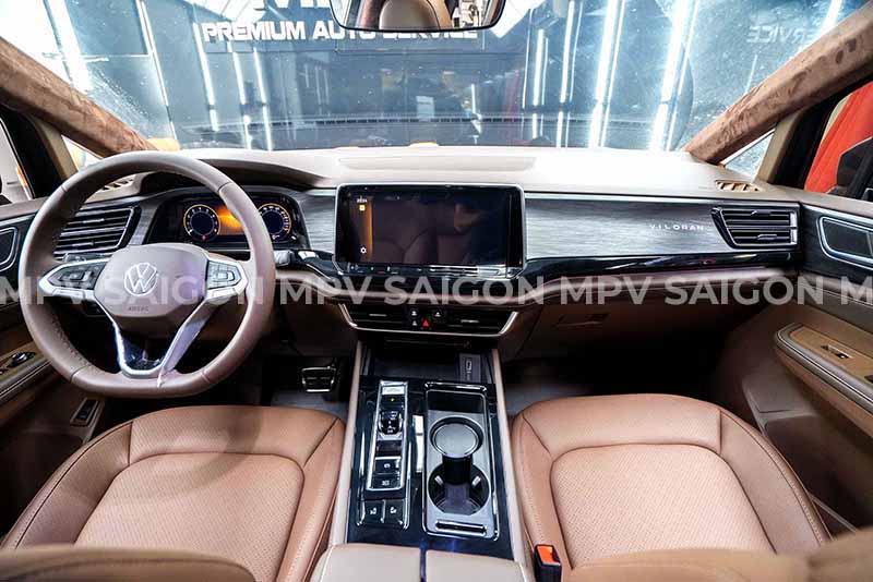 viloran-ghe-limousine-alphard-40-mpv-saigon