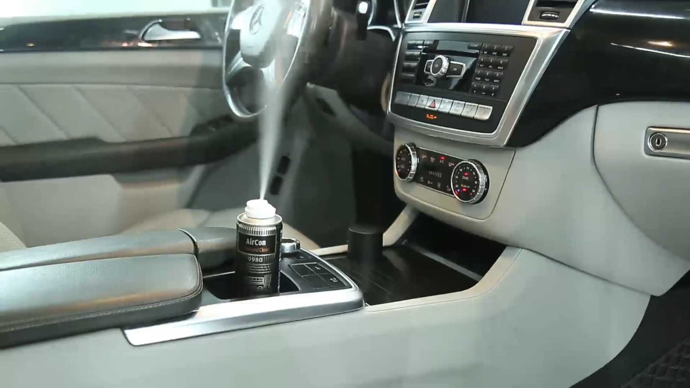 5 MẸO ĐƠN GIẢN BIẾN KHÔNG GIAN XE CỦA BẠN THƠM NGÁT