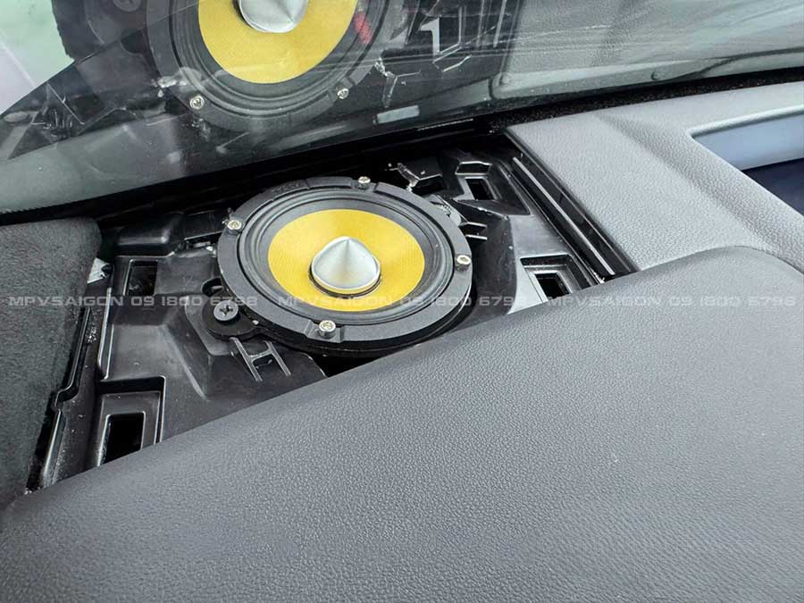 HYUNDAI SANTA FE 2025: TOÀN BỘ GIẢI PHÁP NÂNG CẤP ÂM THANH VÀ CHI PHÍ