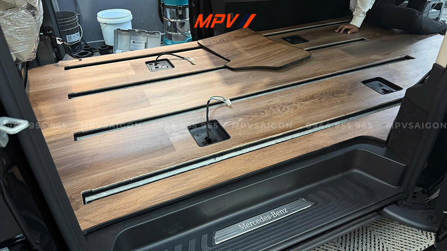 MERCEDES BENZ V300 AVANTGARDE NÂNG CẤP GHẾ BẢN AMG