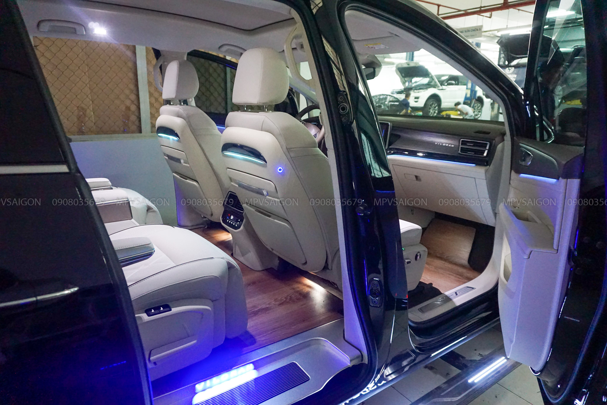Bàn xếp lưng ghế điện tự động gấp gọn Volkswagen Viloran