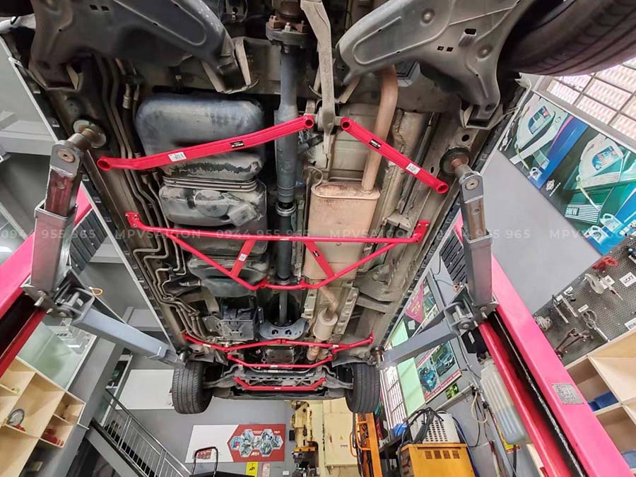 Bộ thanh giằng cân bằng xe Mercedes Benz V250