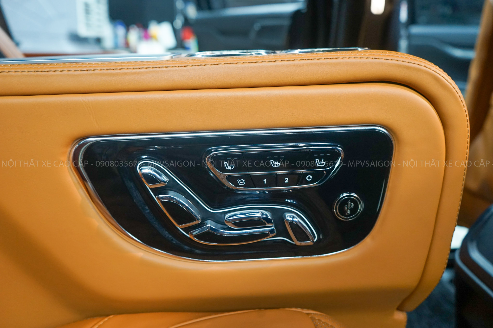 Nâng cấp ghế Limousine Ford Everest 2023 - MPVSAIGON