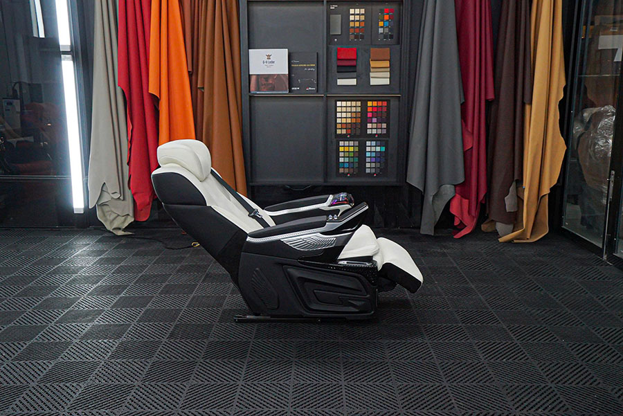 Ghế limousine Master II tại MPVSAIGON - BST ghế limousine