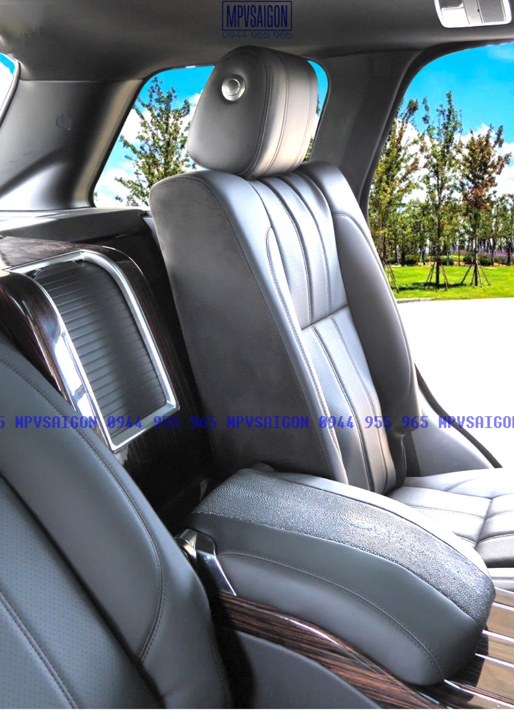 Range Rover nâng cấp bộ nội thất- ghế thương gia Limousine 