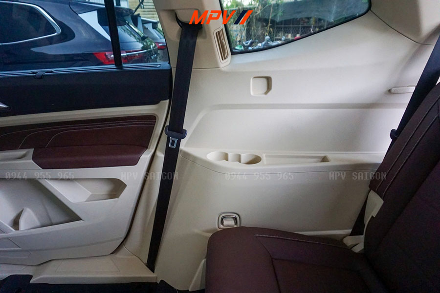 Volkswagen Teramont đổi màu nội thất: Phối màu sang trọng, thi công chuẩn zin