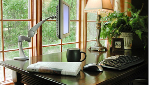 6 quy tắc bài trí bàn làm việc theo phong thủy