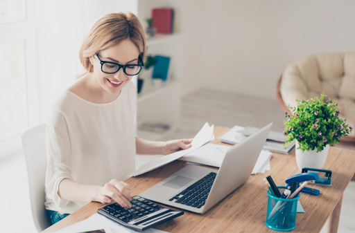 Lợi ích khi sắp xếp bàn làm việc