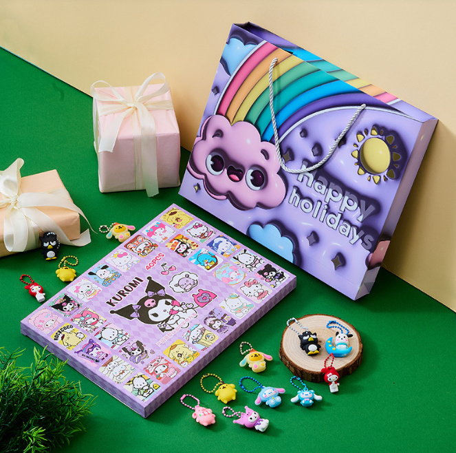 Hộp quà Hidden Box bất ngờ 40 món Kuromi và Gấu Lotso