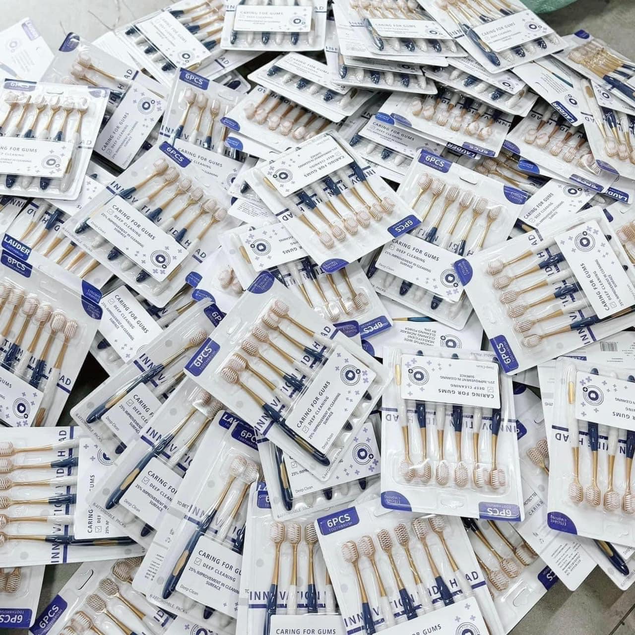 Set 6 bàn chải đánh răng CHOCOIKES lông mềm