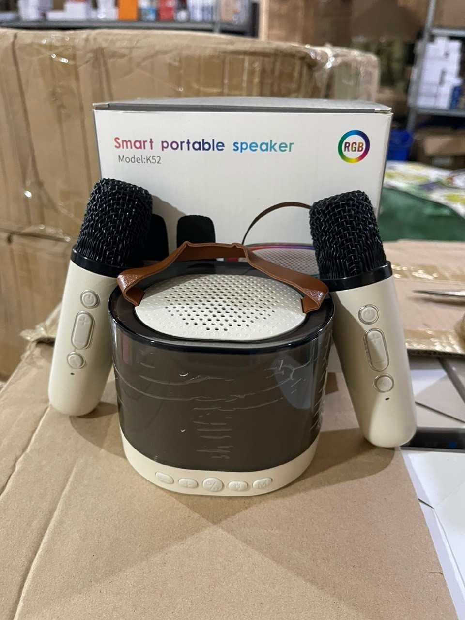 Loa Bluetooth mini karaoke K52 kèm 2 micro