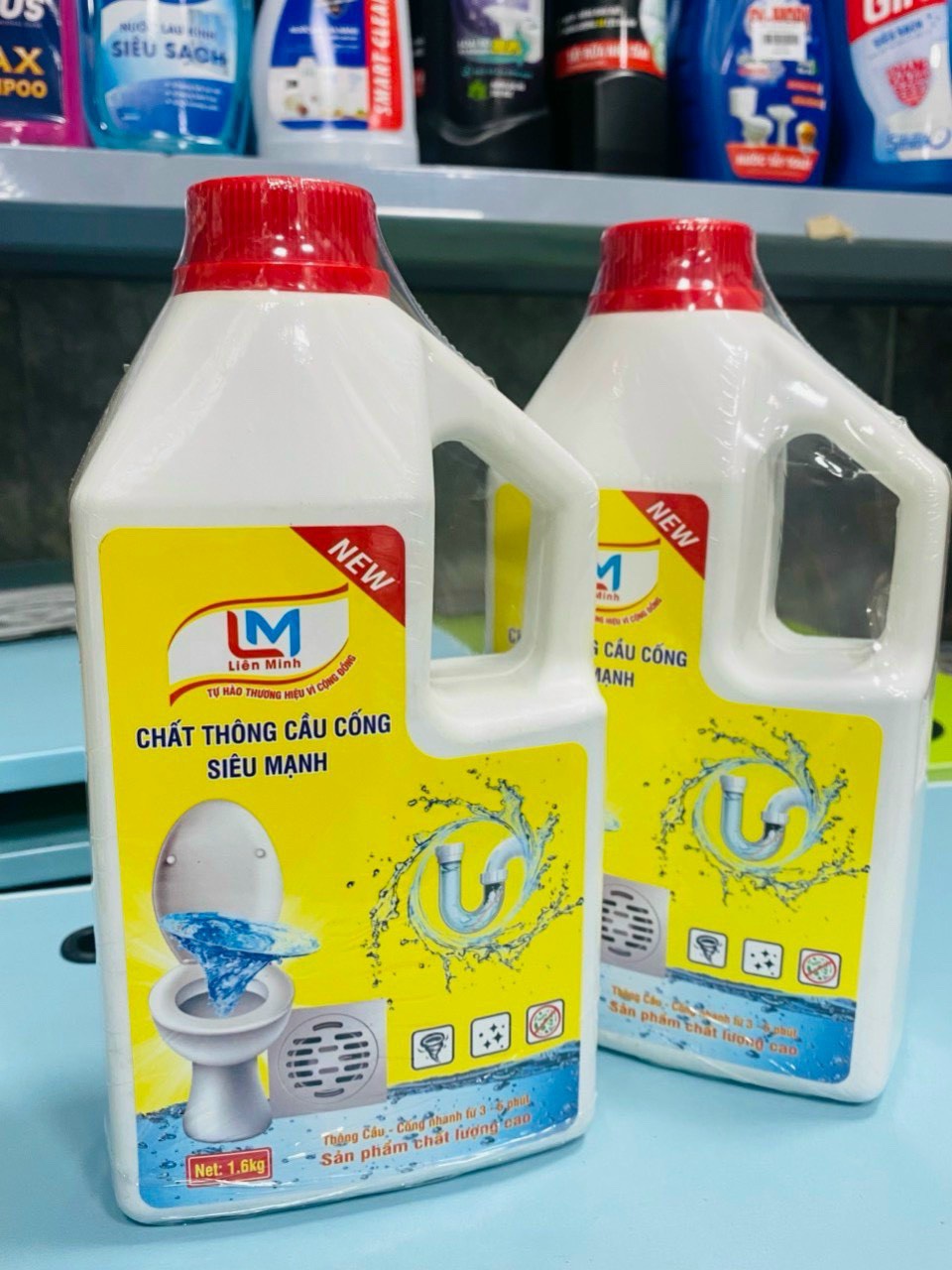 Nước thông cầu cống siêu mạnh tiện dụng 1.6kg