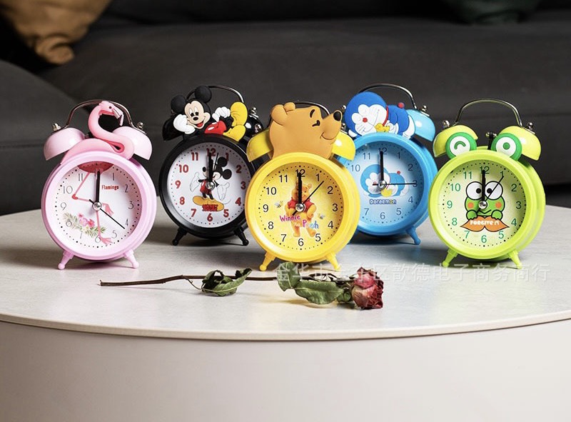 Đồng hồ báo thức nhiều hình dáng cute