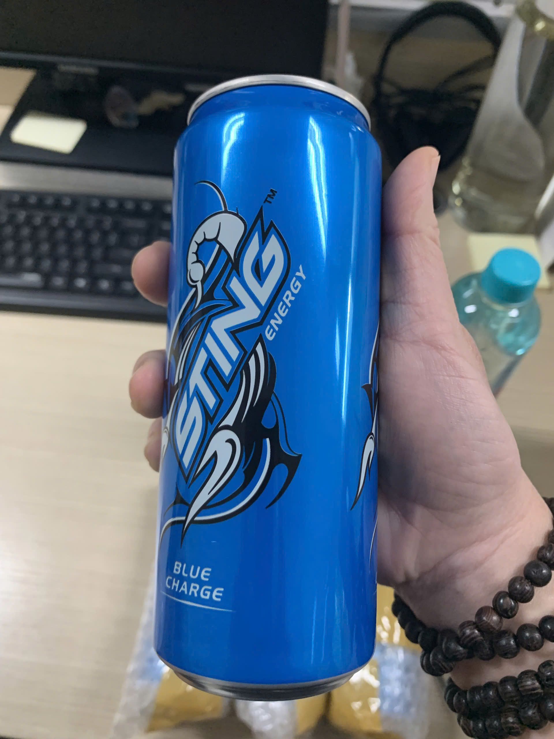 Nước uống tăng lực Sting Blue Thái Công xanh dương