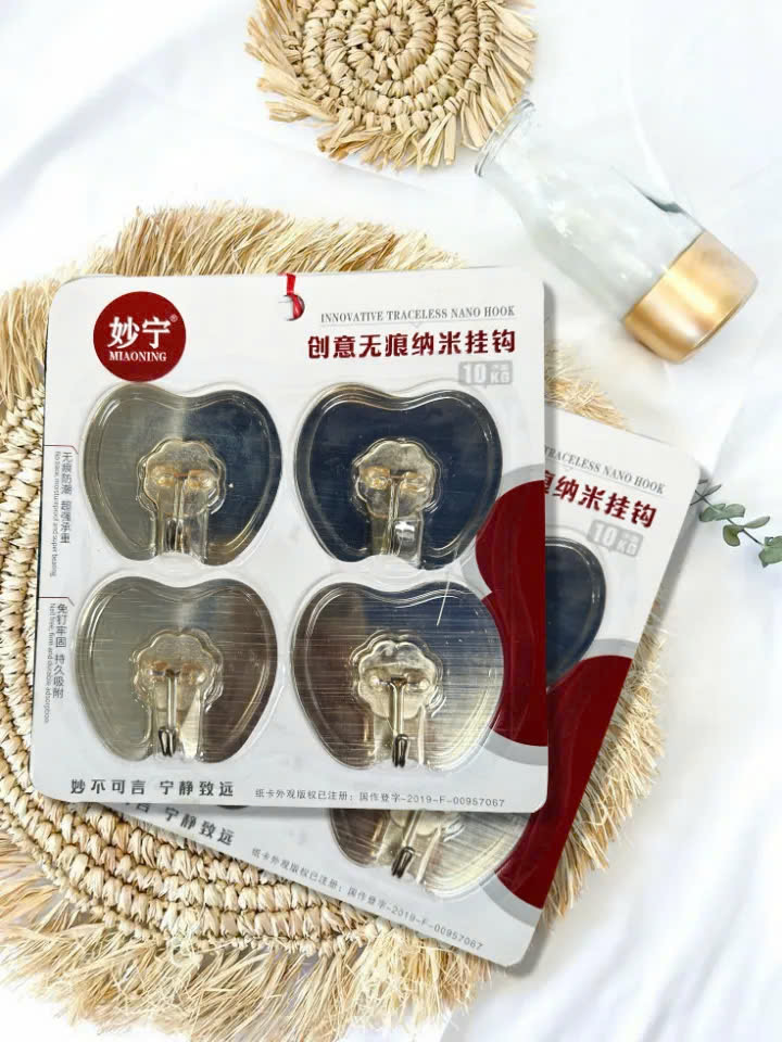 Vỉ 4 cái móc dán tường hình quả táo siêu dính siêu chắc