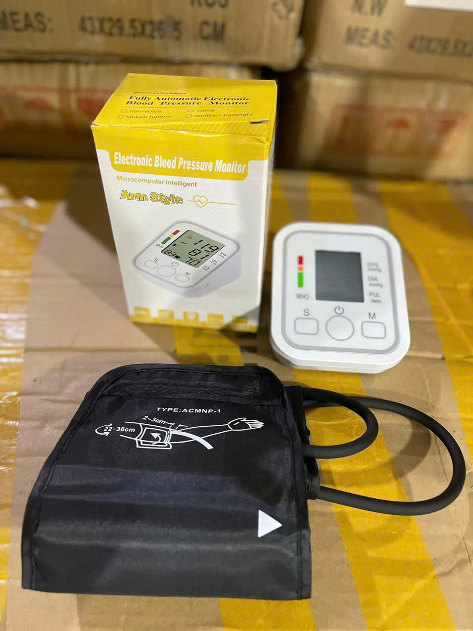 Máy đo huyết áp nhịp tim điện tử bắp tay (Tiếng Việt)