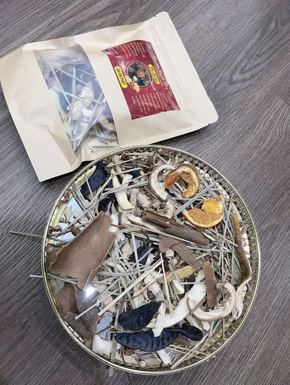 Gói Xông Nhà Thảo Mộc Tẩy Uế Thu Hút Tài Lộc Gói 100gr