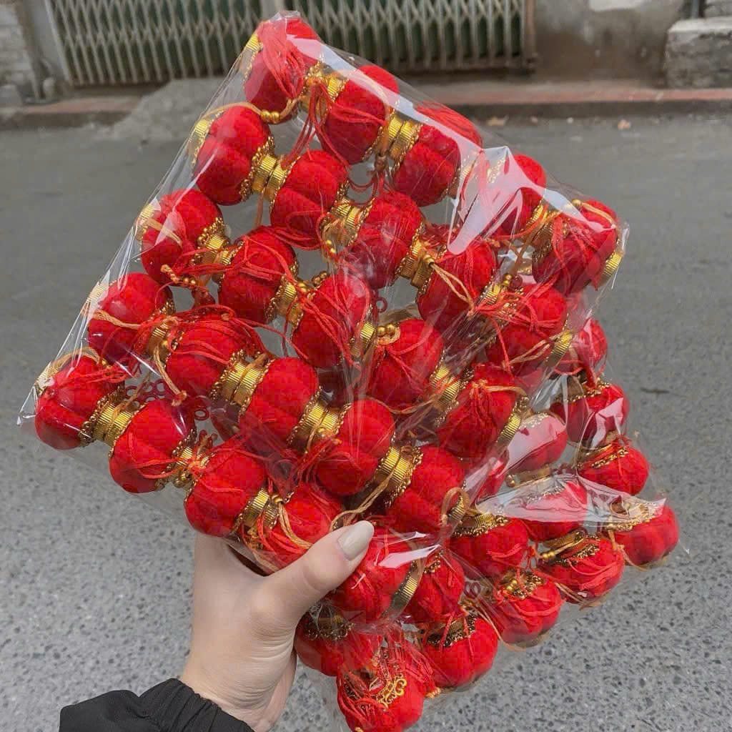 Set 20 quả đèn lồng nhung đỏ trang trí lễ hội Tết size 6