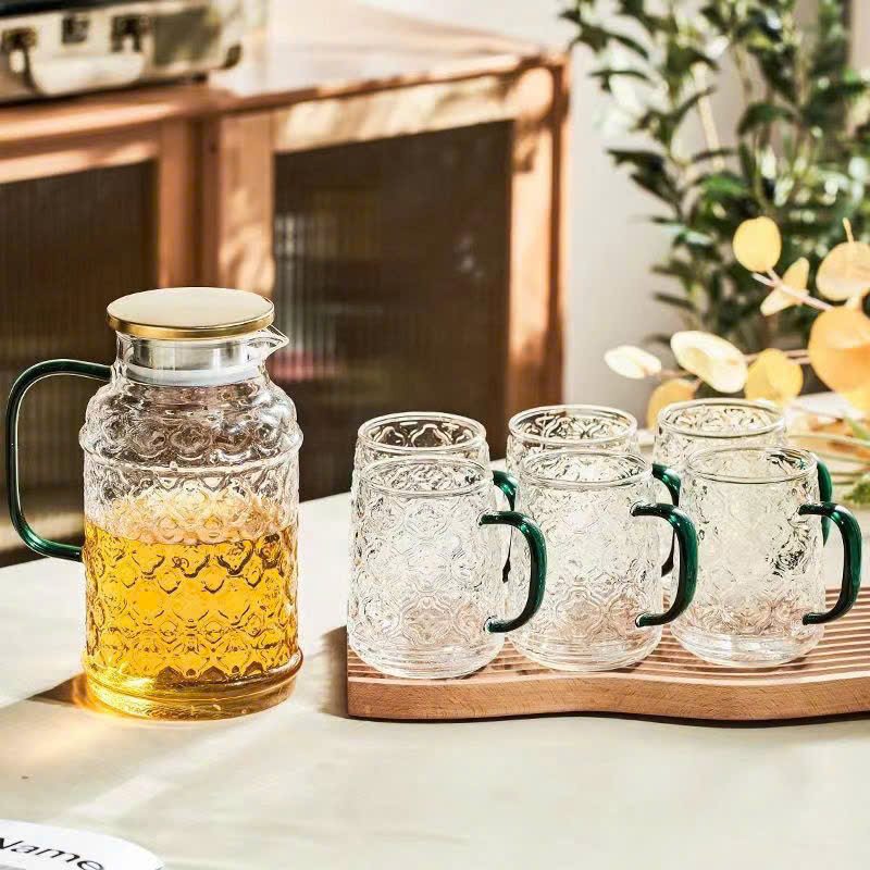 bộ bình cốc thuỷ tinh hoạ tiết quả trám cao cấp