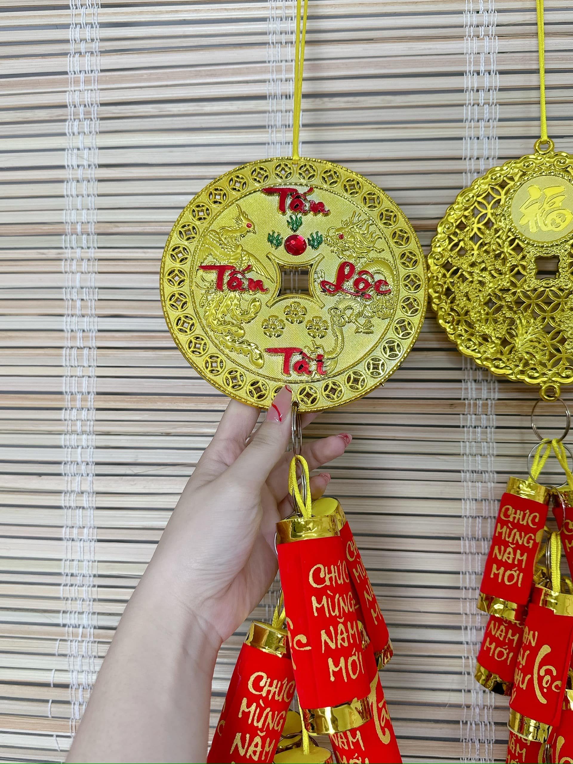 Dây pháo giả trang trí Tết hoạ tiết con Cá size 11