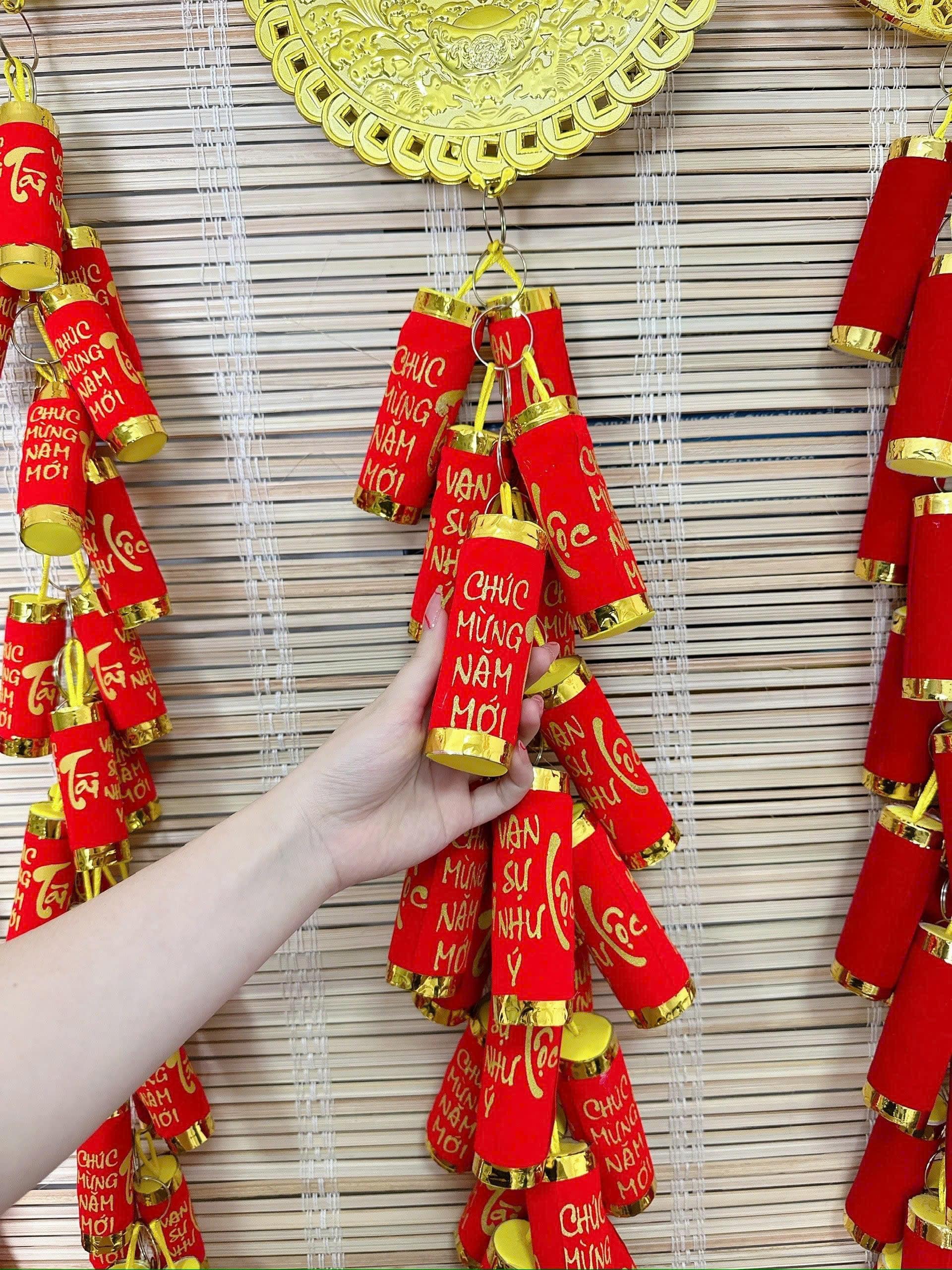 Dây pháo giả trang trí Tết hoạ tiết con Cá size 11