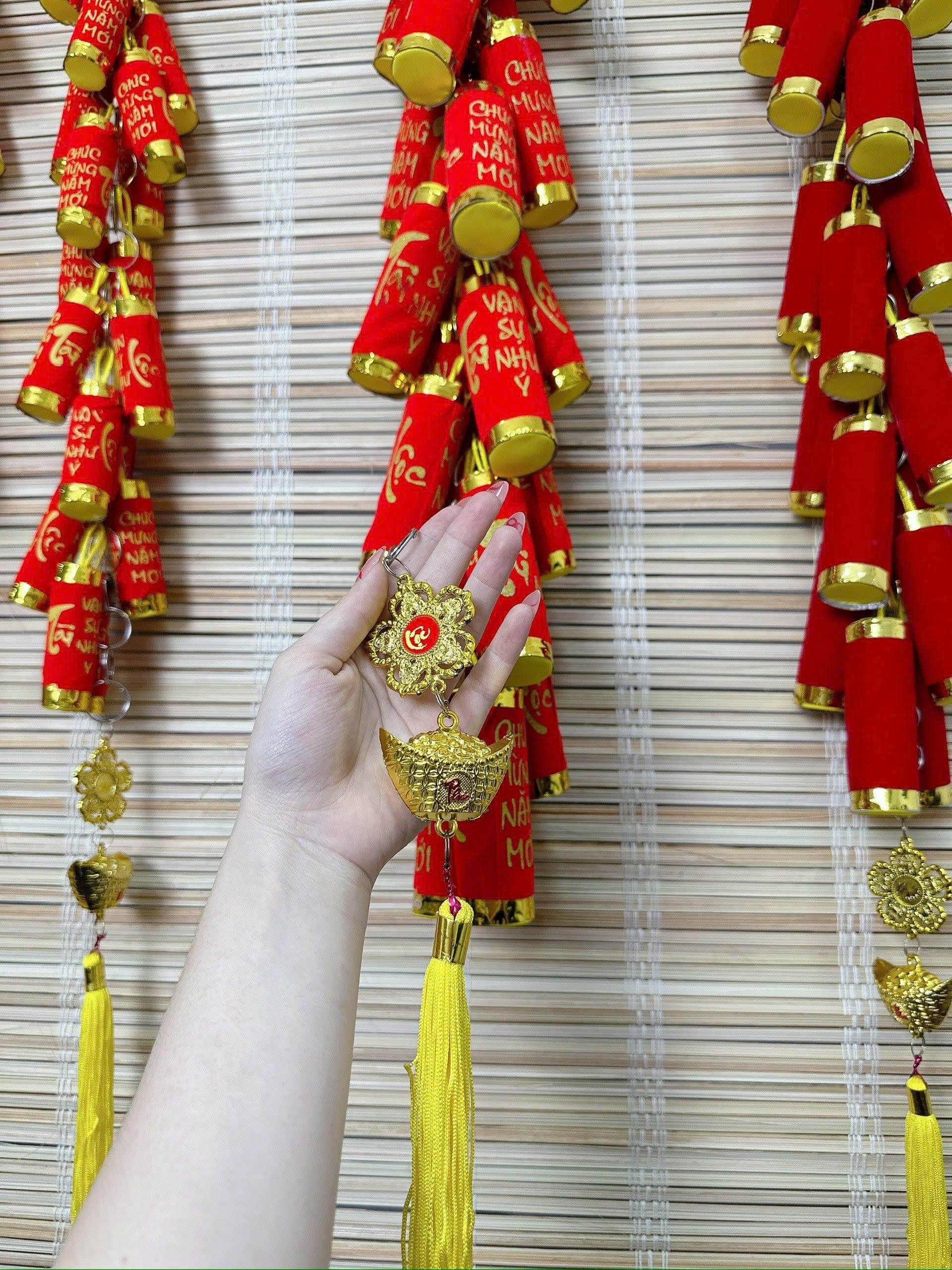 Dây pháo giả trang trí Tết hoạ tiết con Cá size 11