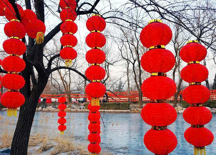 Lồng đèn tròn trơn đỏ vải lụa size 10in chống thấm