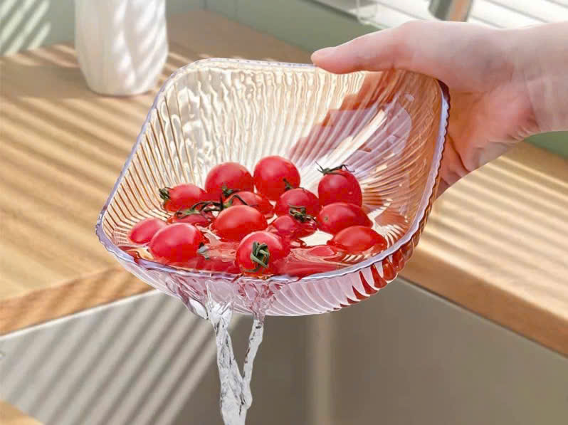 Tô thuỷ tinh vuông kẻ sọc đựng hoa quả LXW133