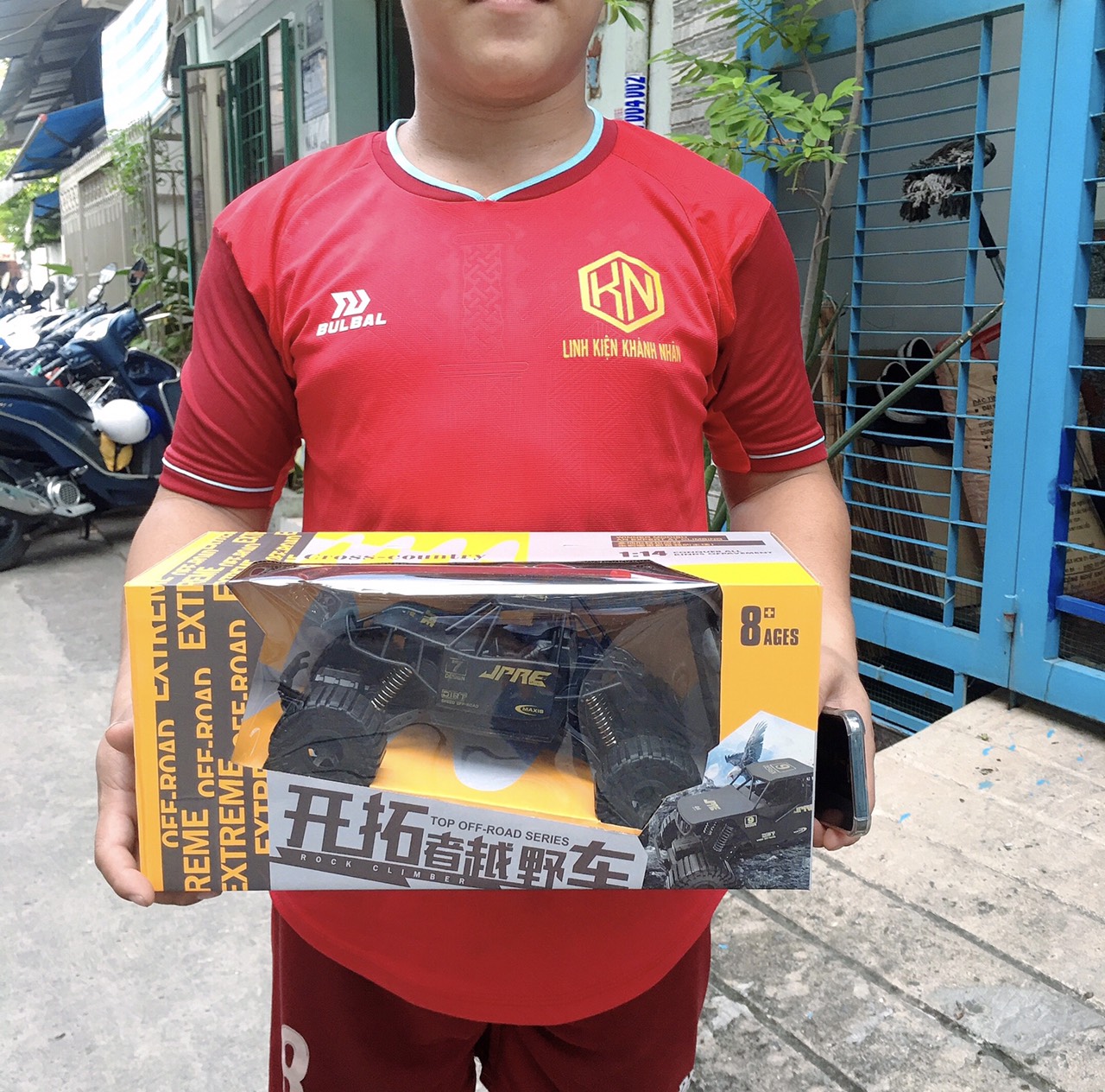 Xe ô tô siêu địa hình JPRE điều khiển từ xa cao cấp