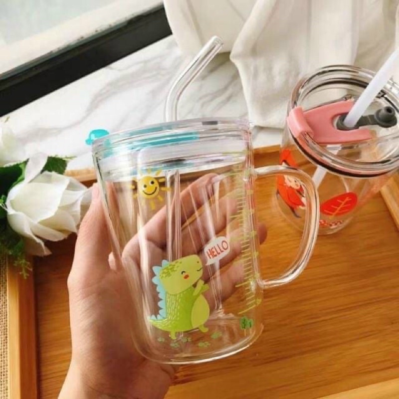 Cốc thủy tinh pha sữa có vạch chia và ống hút