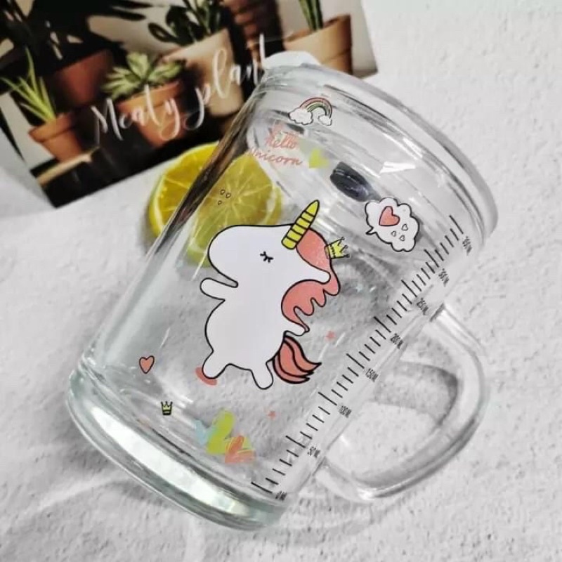Cốc thủy tinh pha sữa có vạch chia và ống hút