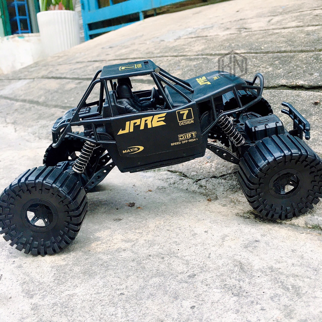 Xe ô tô siêu địa hình JPRE điều khiển từ xa cao cấp