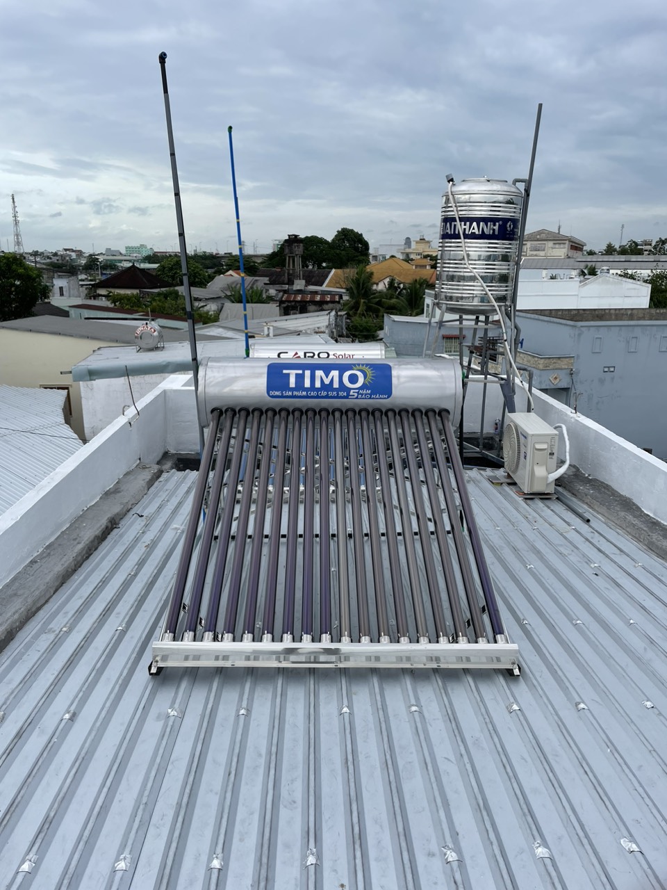 Máy nước nóng năng lượng mặt trời Timo 180 lít I304