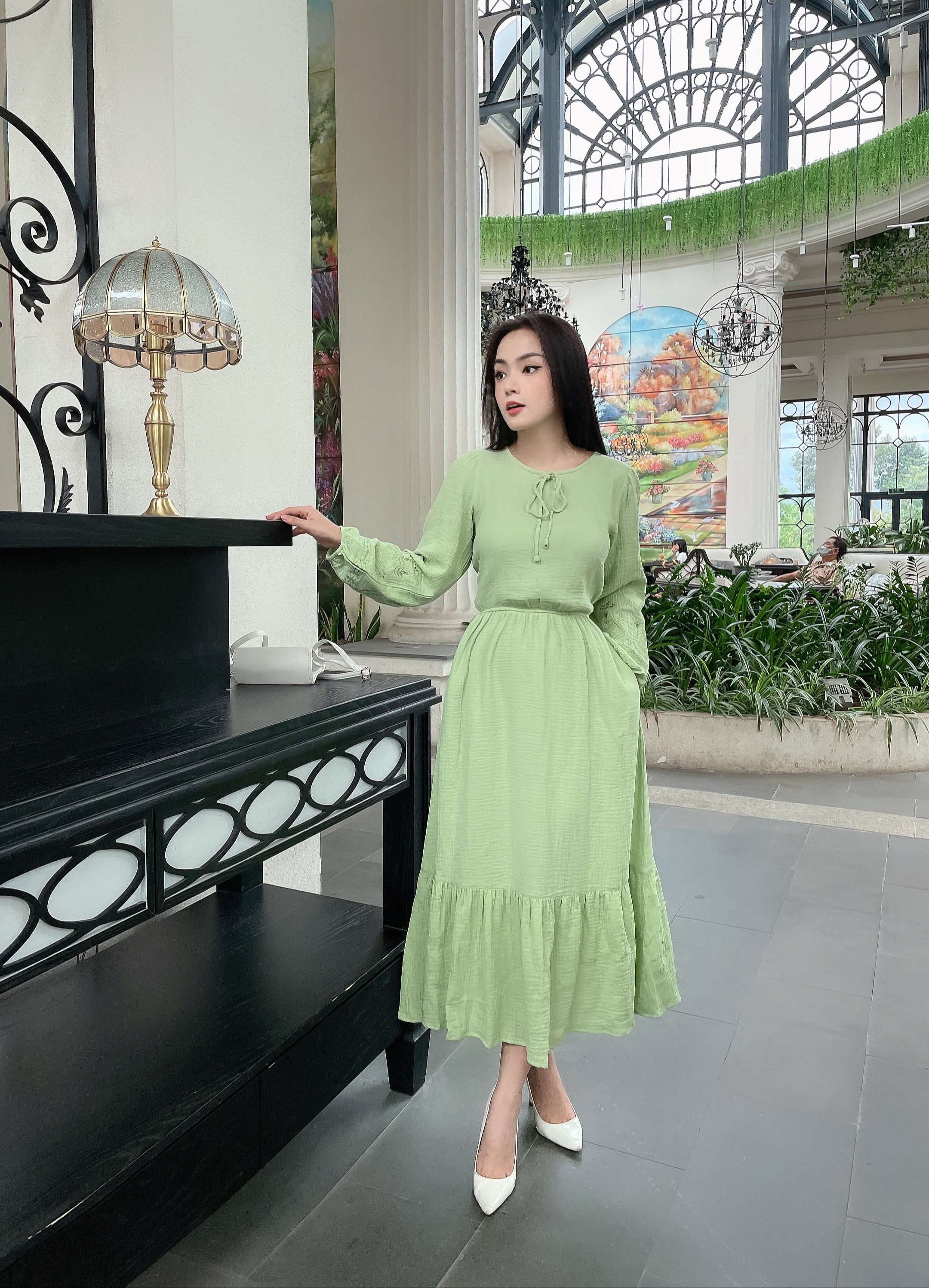 Đầm maxi Muslin mềm mại và có độ bồng bềnh xinh xắn