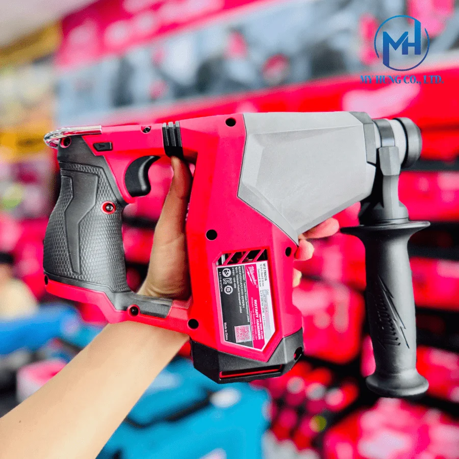 Máy khoan bê tông Milwaukee