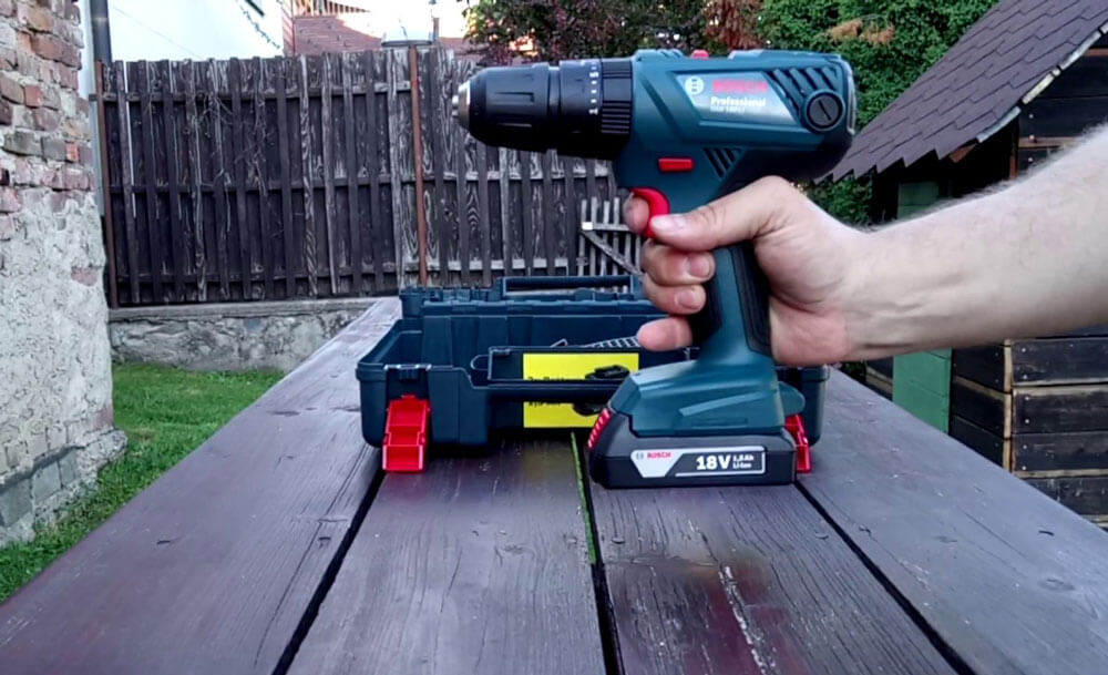 Máy khoan động lực dùng pin GSB 180-LI (hộp công cụ + set 41 món AC)