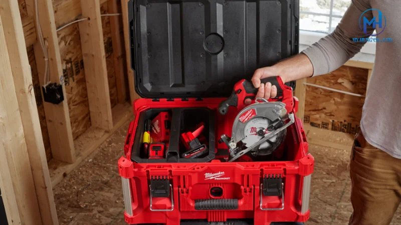 Máy cưa đĩa 140mm Milwaukee M12 FCS442