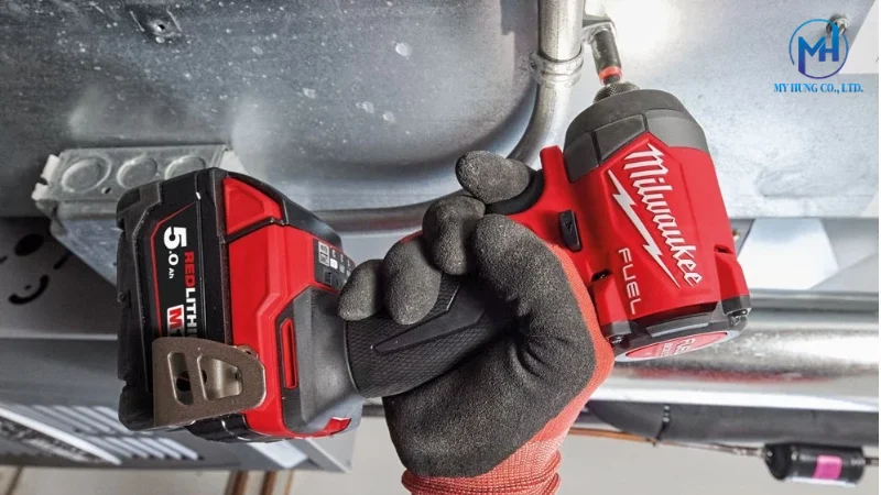 Máy Bắt Vít Milwaukee M18 FID3