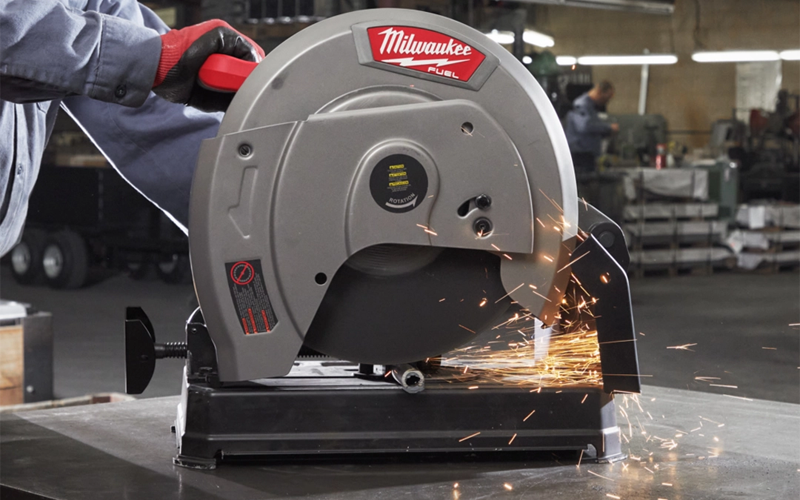 may-cat-sat-chinh-hang