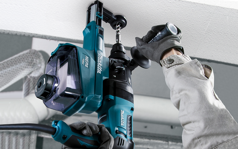 máy khoan bê tông Makita