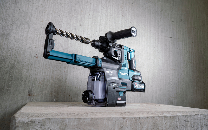 máy khoan bê tông Makita