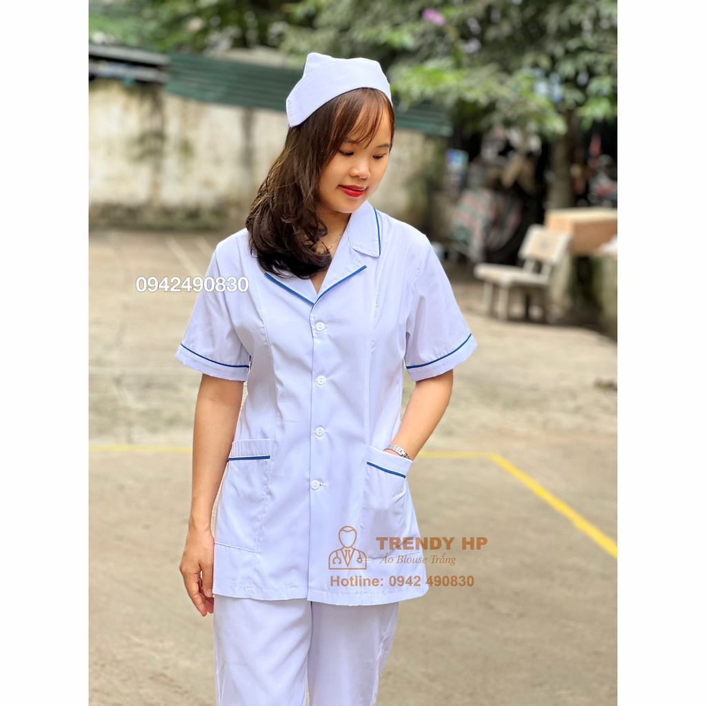bo blouse trang co vien xanh dieu duong