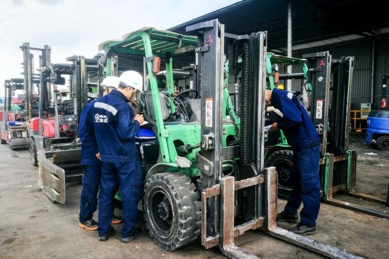 Kiểm tra định kỳ cho xe nâng