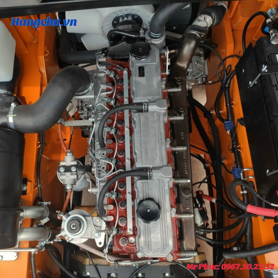 dong-co-xe-nang-dau-5-tan