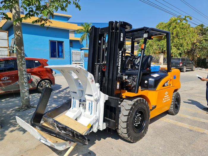 xe-nang-dau-4-tan-3