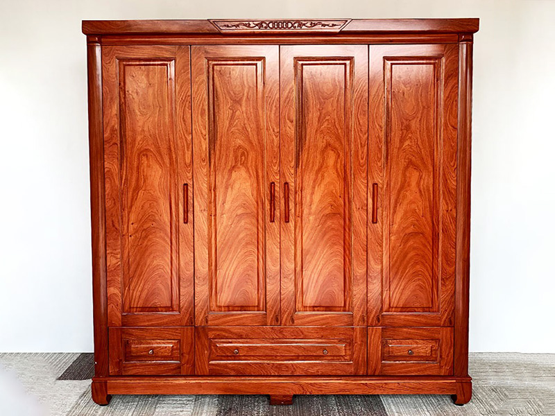 Mẫu tủ quần áo gỗ tự nhiên 4 cánh mở truyền thống