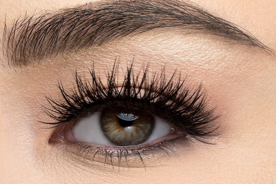 Nối Mi Chuẩn Mỹ: Xu Hướng Nối Mi Cao Cấp Châu Á 2025